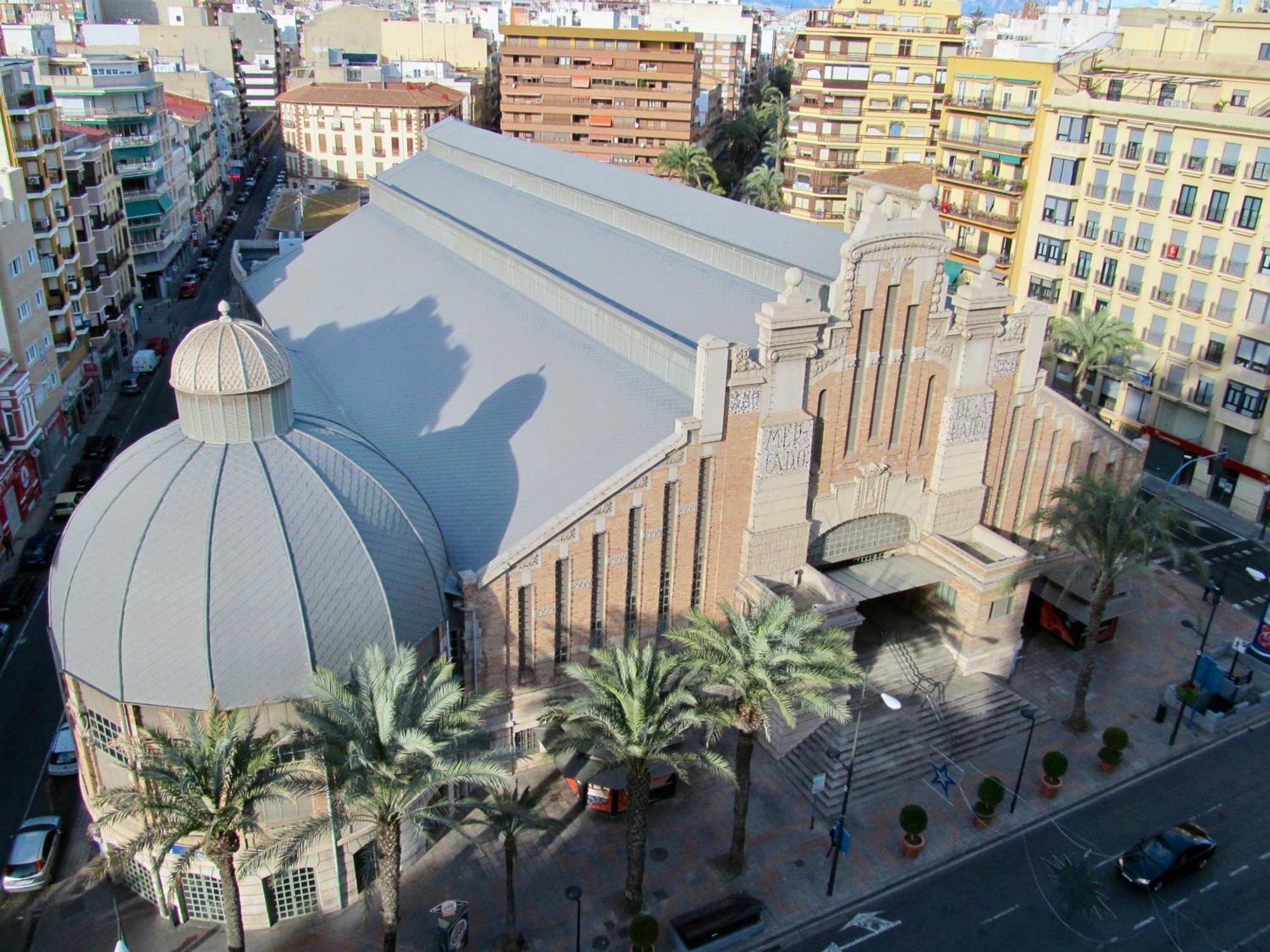 Gran Atico Con Terraza En El Centro De Alicante Buitenkant foto